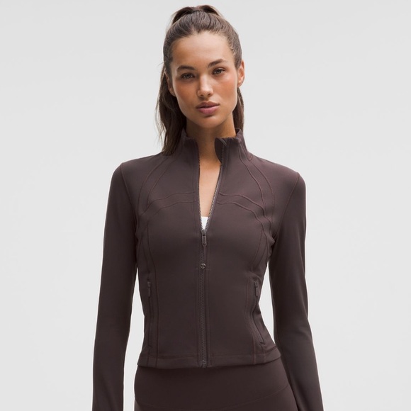 Lululemon Define cropped nulu Sequoia Brown Zip-Up Jacket thumb holes EUC Size 6 - Picture 1 of 14